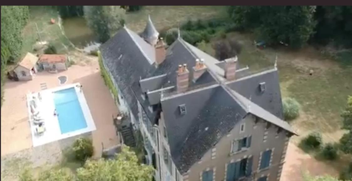 Chateau De Saint Etienne Exterior photo